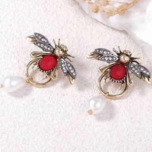 Queen bee  Gold and Red Bee Drop Earrings